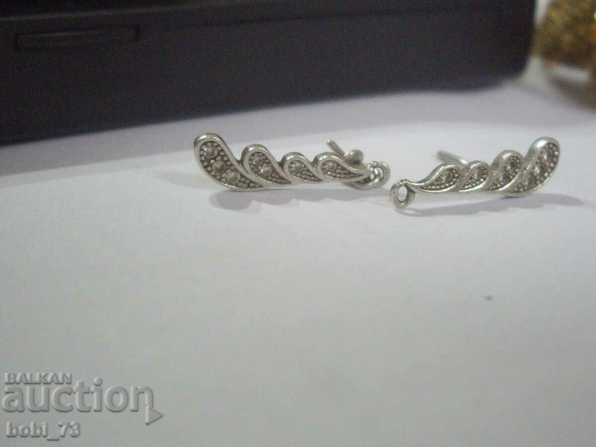 Silver earrings. with price 10.00 BGN | € 5.11 Silver earrings. with price 10.00 BGN | € 5.11