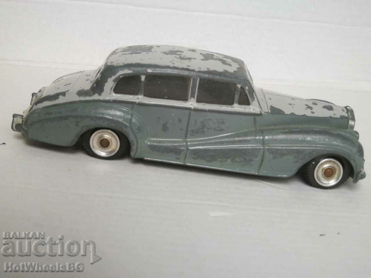 Auction  DINKY TOYS Meccano Ltd-No 150 ROLLS-ROYCE Silver