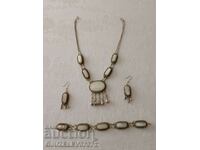 Renaissance style mother of pearl necklace, bracelet and earrings