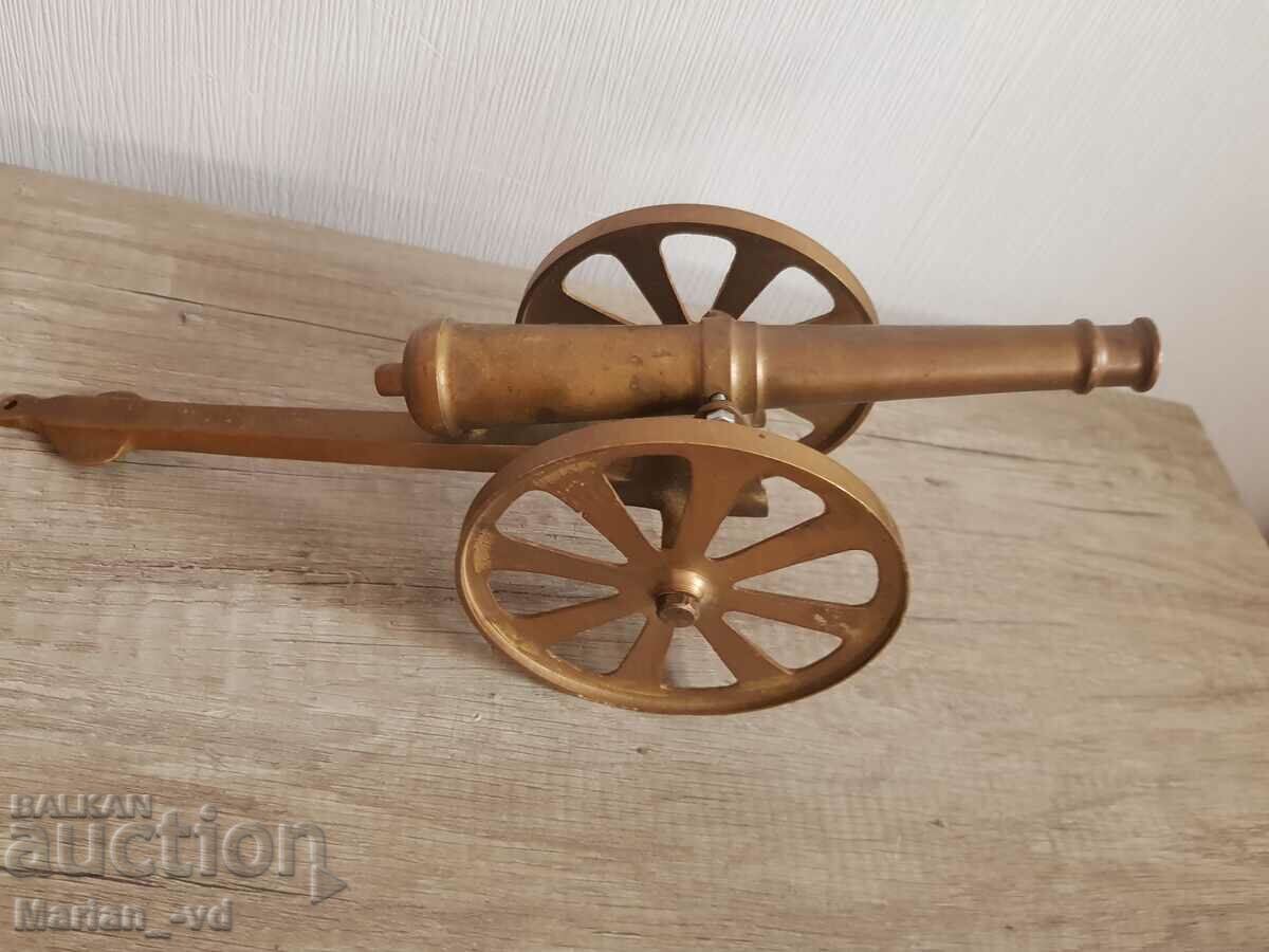 Μπρούτζινο τοπ - 6 Μπρούτζινο τοπ - 6