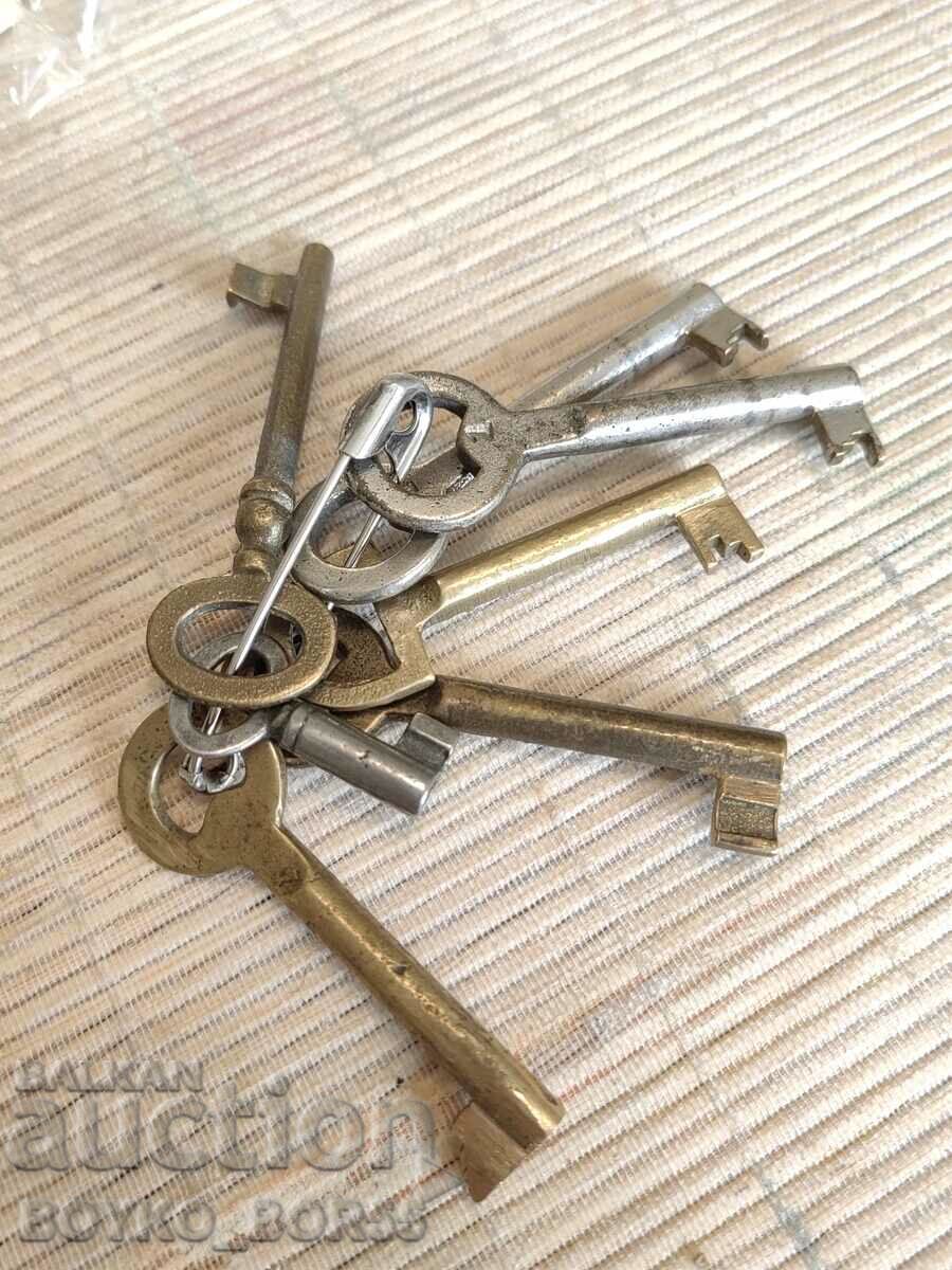 Lot of Old Keys Keys