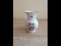 Немска порцеланова ваза JLMENAU