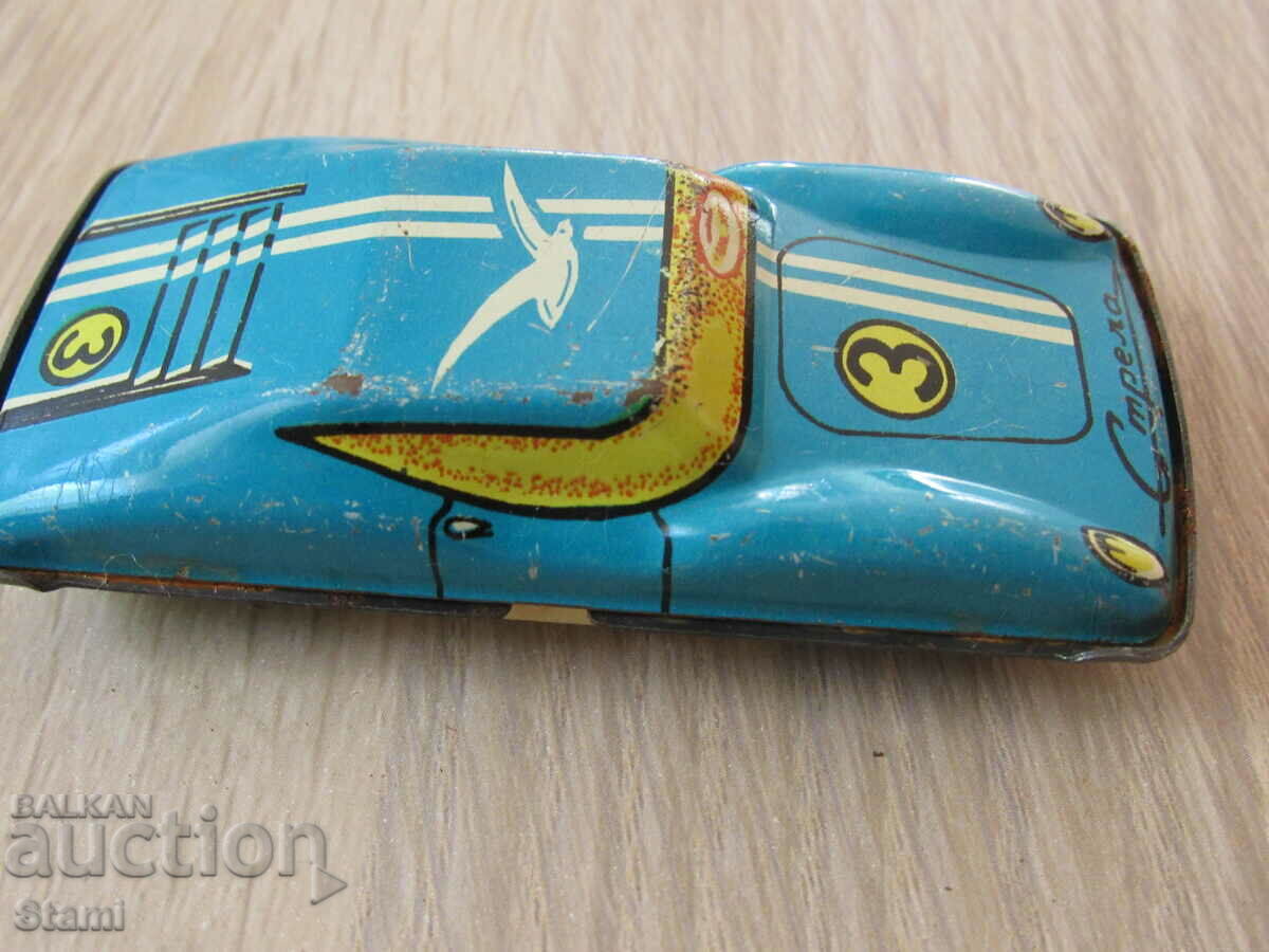 Collectible metal cart with price 18.00 BGN | € 9.20 Collectible metal cart with price 18.00 BGN | € 9.20