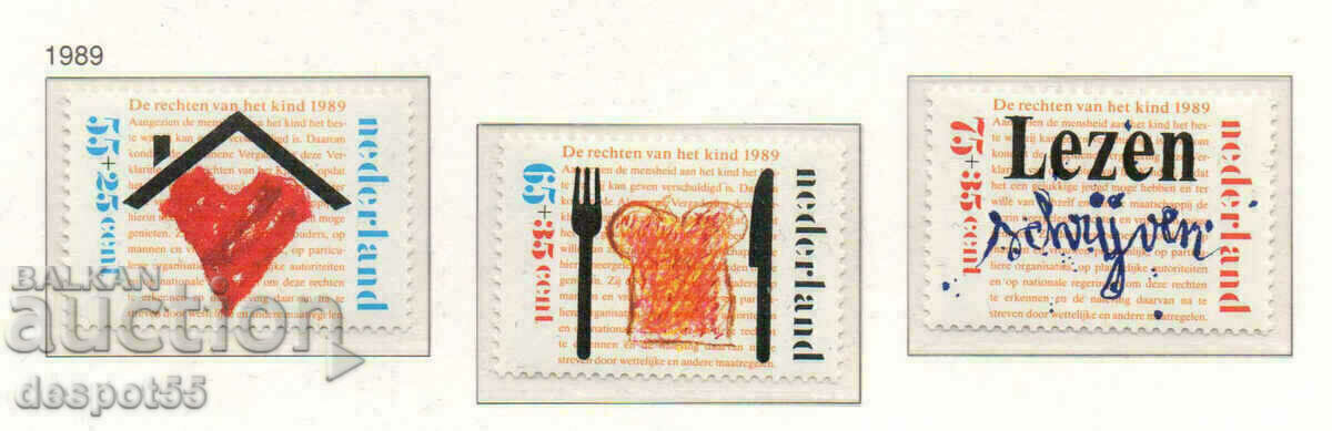 1989. Нидерландия. Грижи за децата.
