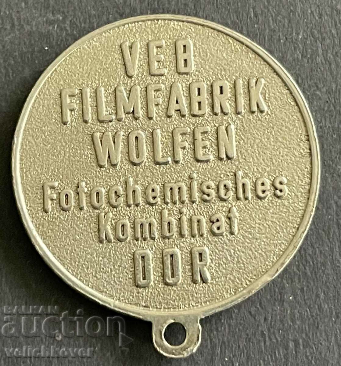 37680 GDR Germany company sign Photographic materials ORWO with price 4.00 BGN | € 2.05 37680 GDR Germany company sign Photographic materials ORWO with price 4.00 BGN | € 2.05