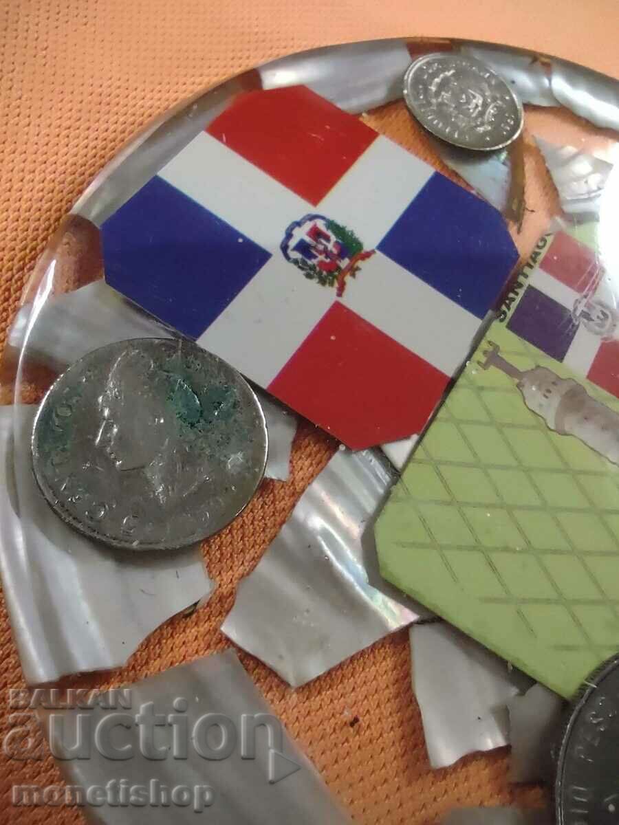 Plaque - a panel of coins and mother-of-pearl from the Dominican Republic with price 35.00 BGN | € 17.90 Plaque - a panel of coins and mother-of-pearl from the Dominican Republic with price 35.00 BGN | € 17.90