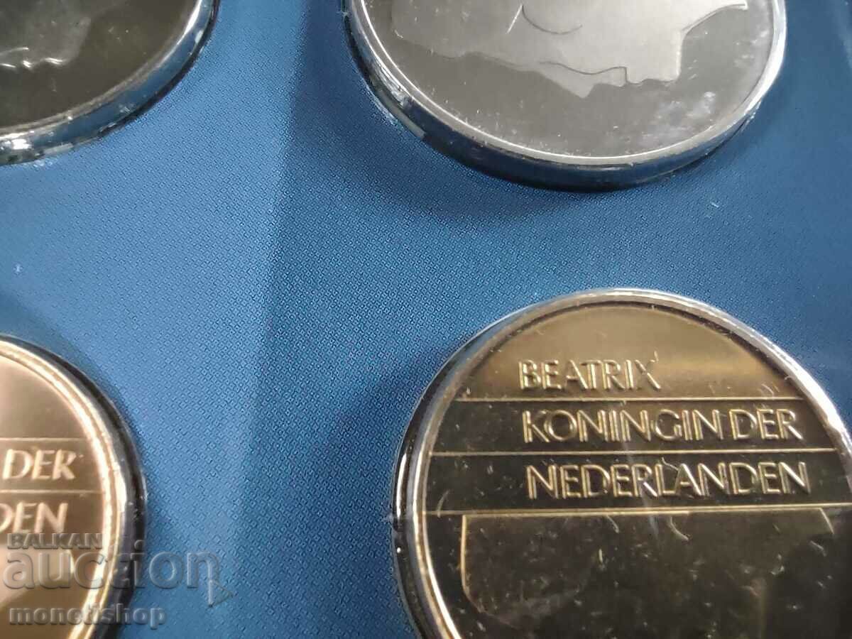 Coins - set Netherlands with price 25.00 BGN | € 12.78 Coins - set Netherlands with price 25.00 BGN | € 12.78