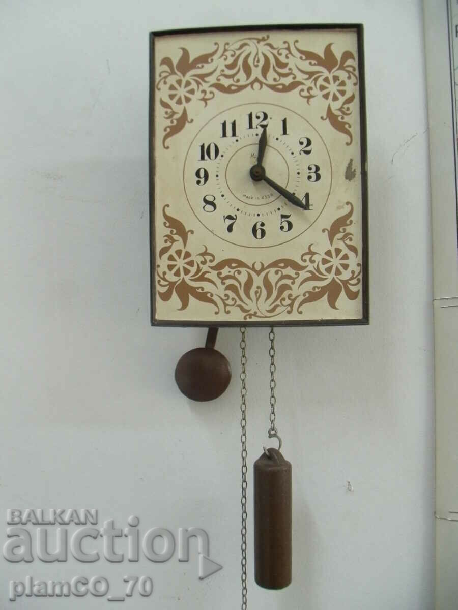 Nr.*7617 ceas de perete vechi - Far cu preț 80.00 BGN | € 40.90 Nr.*7617 ceas de perete vechi - Far cu preț 80.00 BGN | € 40.90