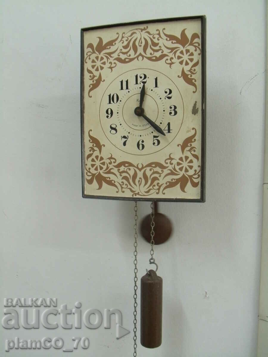 Livrarea Nr.*7617 ceas de perete vechi - Far Livrarea Nr.*7617 ceas de perete vechi - Far