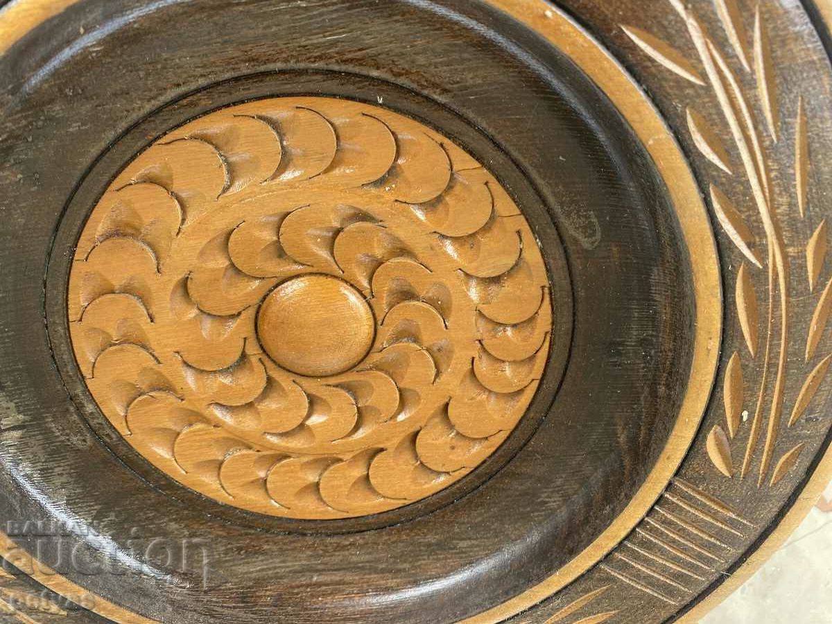 Ξυλογλυπτική - πλάκα 28 εκ με τιμή 44.50 BGN | € 22.75 Ξυλογλυπτική - πλάκα 28 εκ με τιμή 44.50 BGN | € 22.75