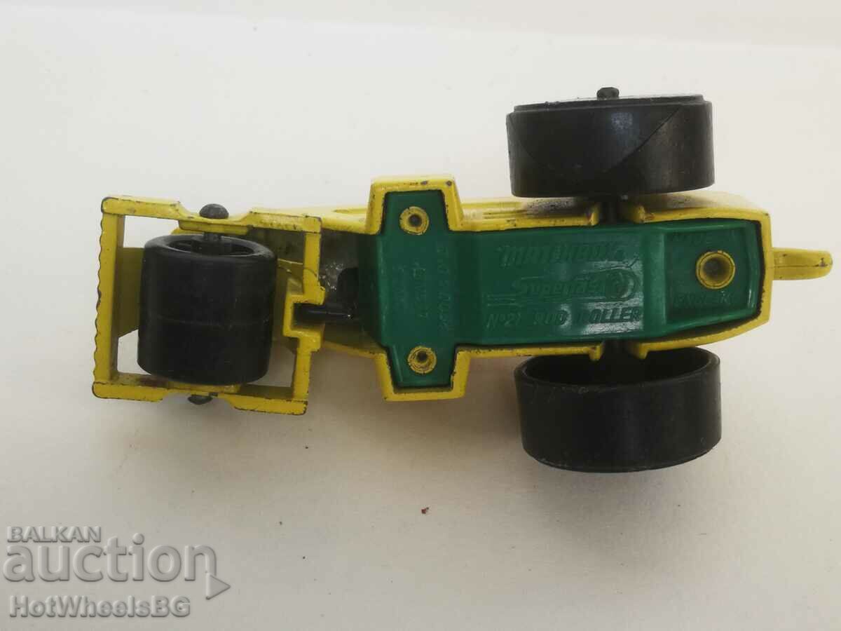 Matchbox No. 21B Rod Roller 1973 - 6 Matchbox No. 21B Rod Roller 1973 - 6