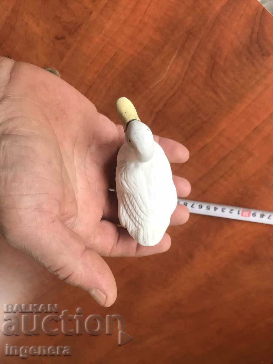 PORCELAIN DUCK DUCK FIGURE STATUETTE - 5