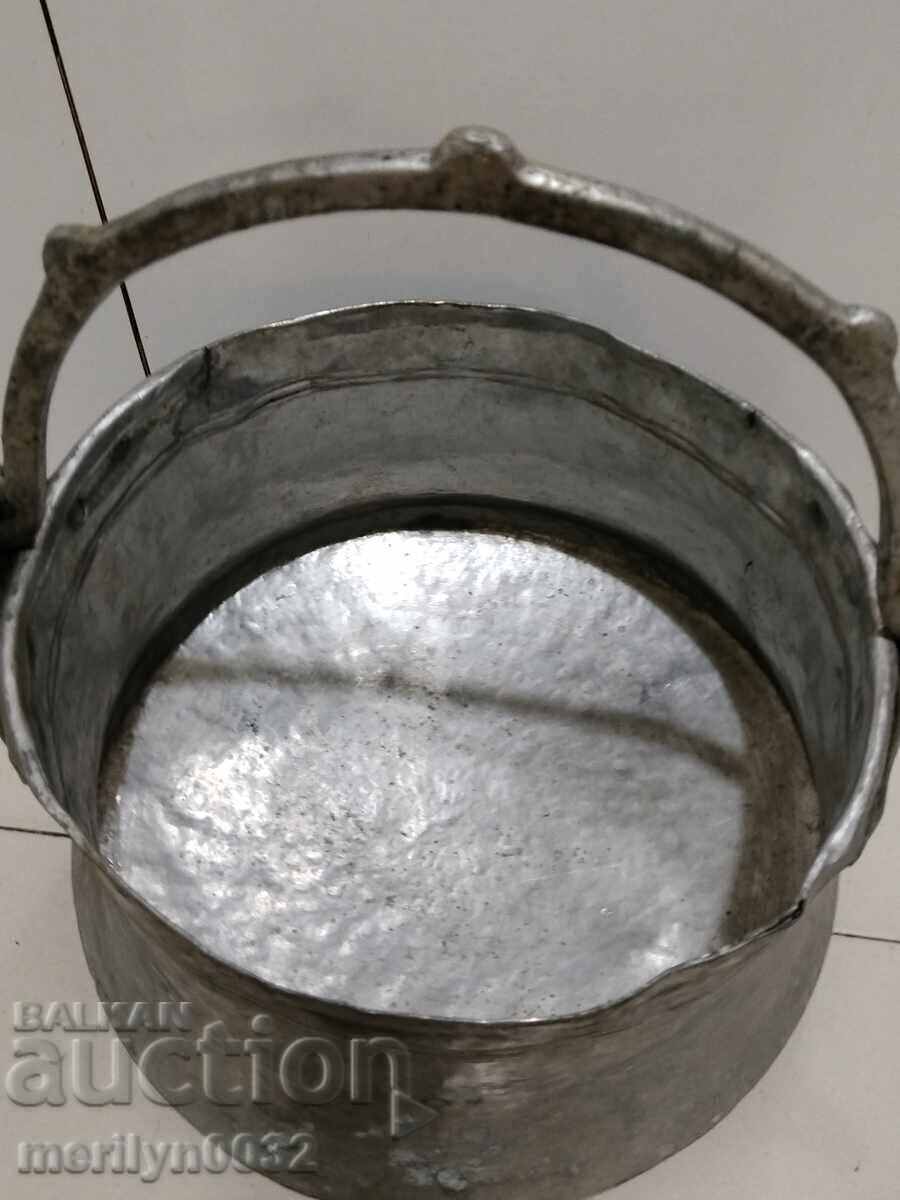 Tinned boiler, copper, water heater, copper copper vessel with price 125.00 BGN | € 63.91 Tinned boiler, copper, water heater, copper copper vessel with price 125.00 BGN | € 63.91