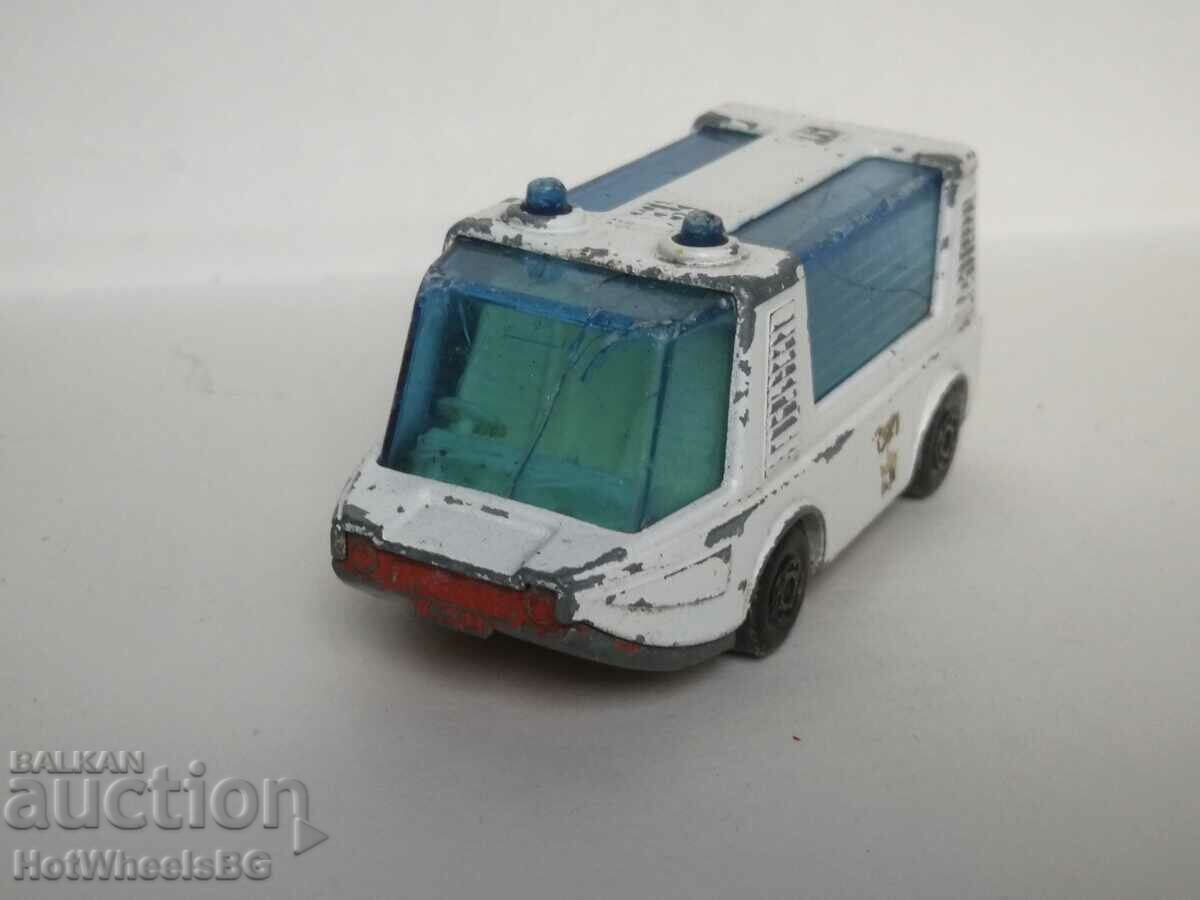 Delivery of MATCHBOX No. 46B Stretcha Fetcha 1972 Delivery of MATCHBOX No. 46B Stretcha Fetcha 1972