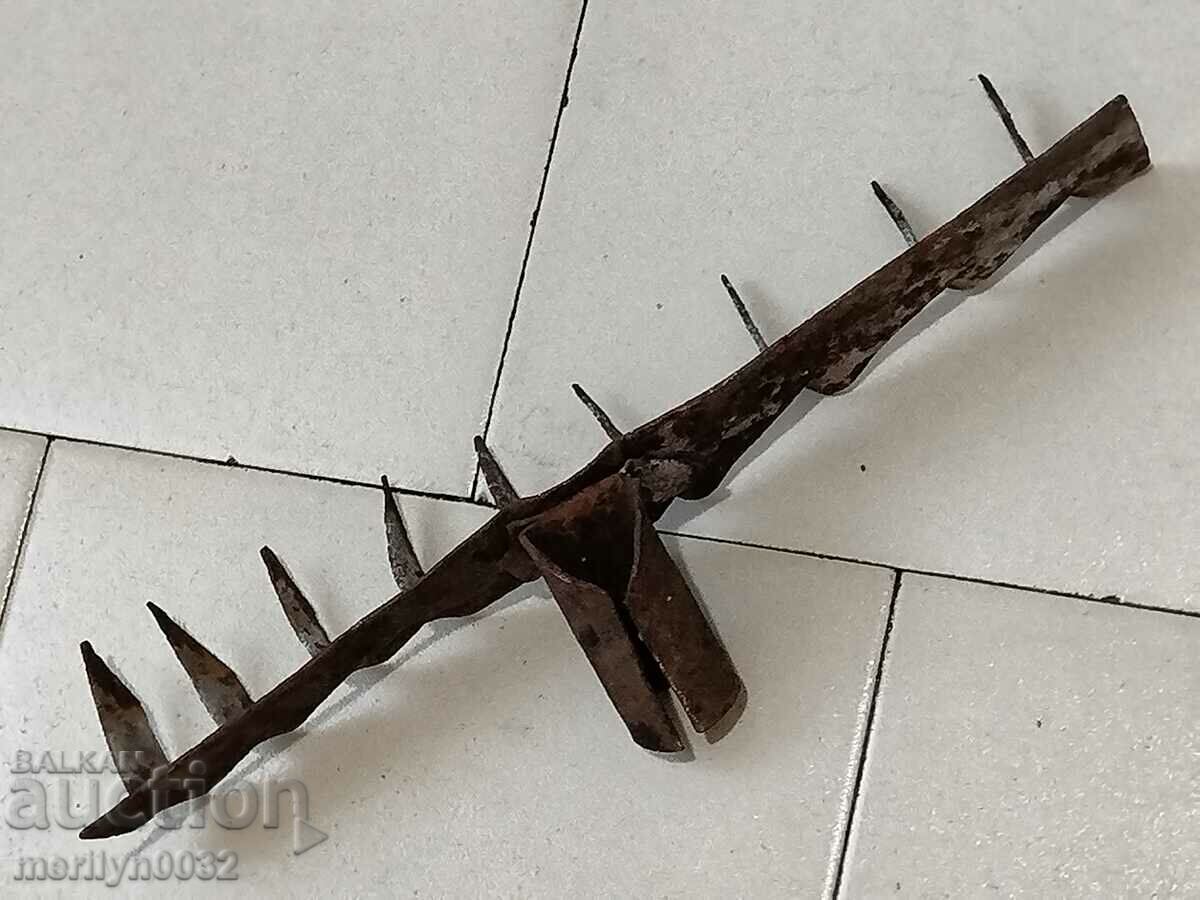 Auction  Hand-forged grappa rake wrought iron agricultural tool