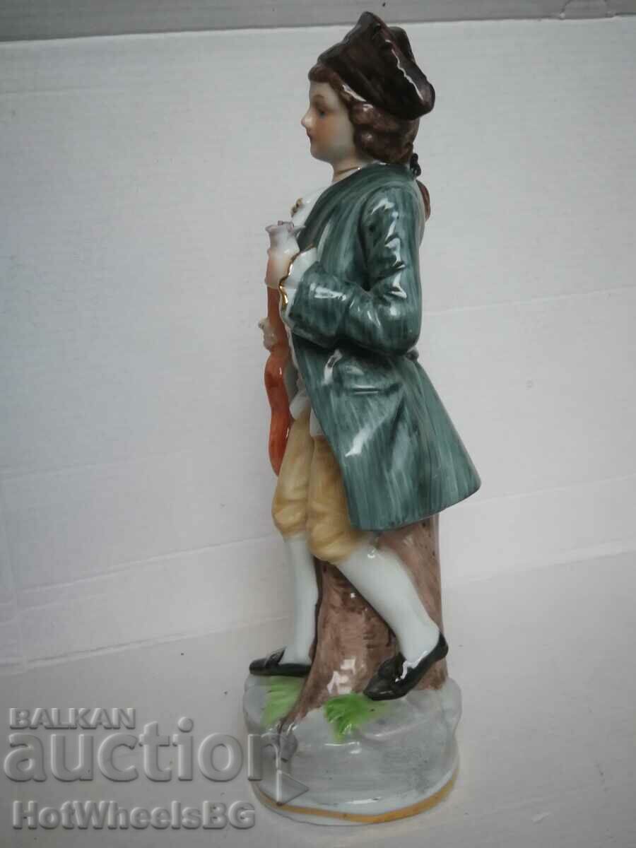 Porcelain figure, statuette - 7