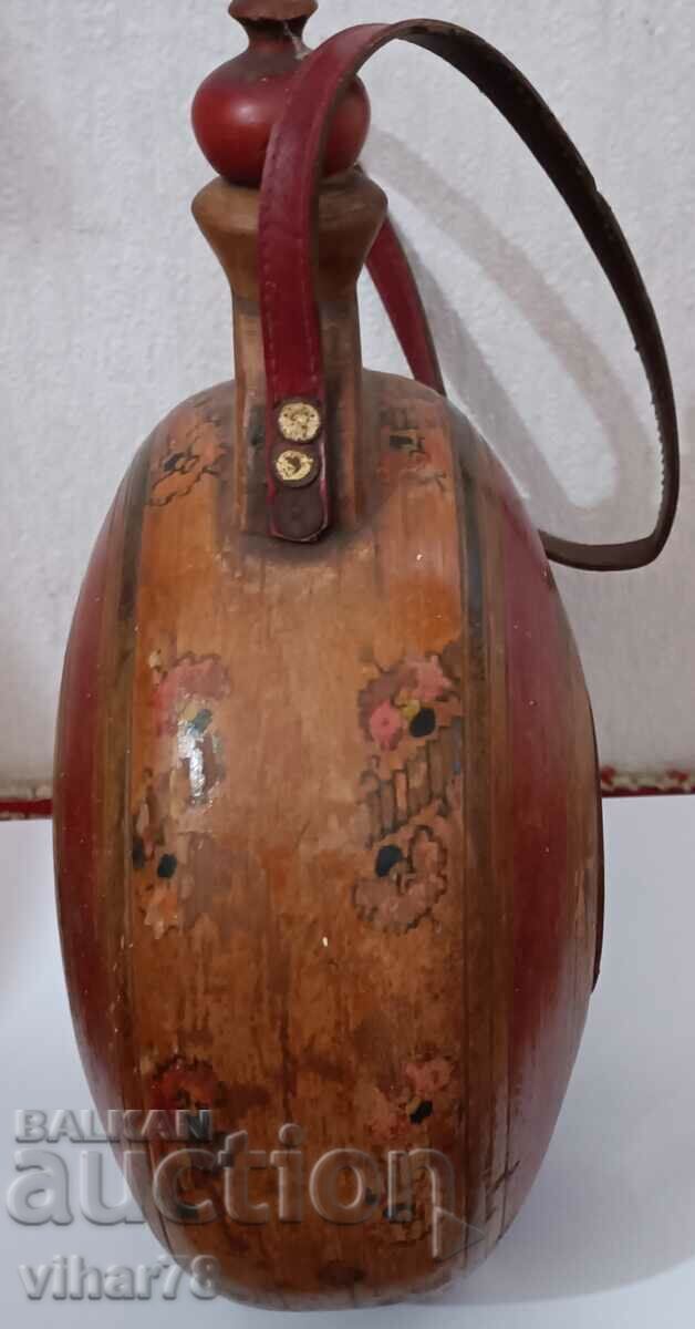 Auction Old wooden bow Auction Old wooden bow