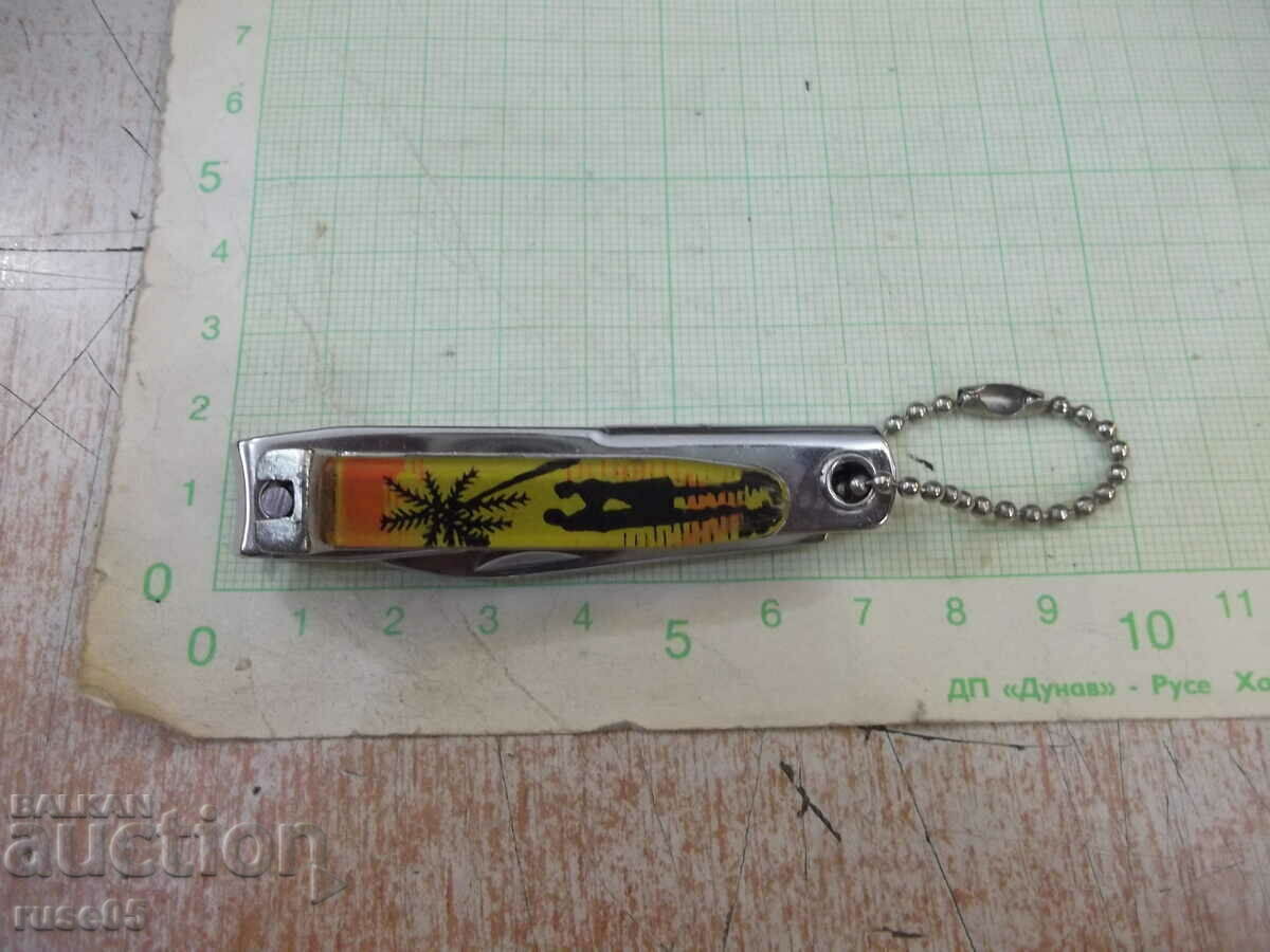 Combined Korean nail clipper with price 7.00 BGN | € 3.58 Combined Korean nail clipper with price 7.00 BGN | € 3.58