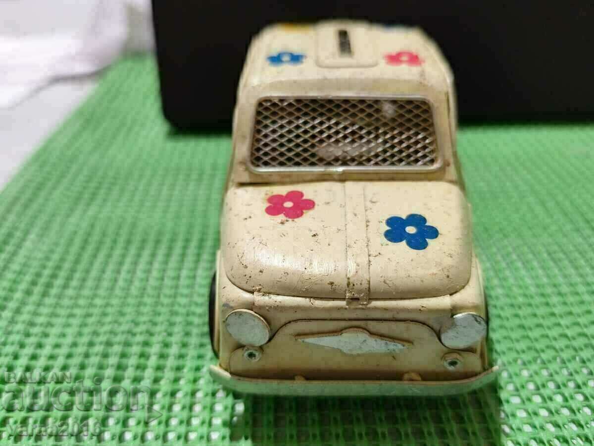 Metal Trolley Piggy Bank Metal Trolley Piggy Bank