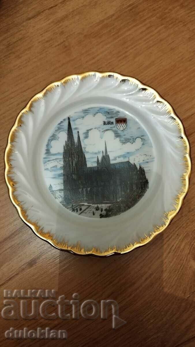 Beautiful porcelain wall plate from Cologne Germany