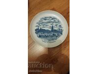 Beautiful porcelain wall plate from Frankfurt Germany