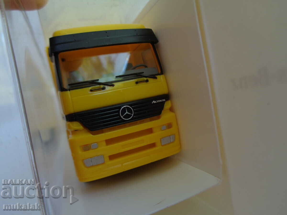Auction WIKING 1:87 H0 MERCEDES BENZ ACTROS TRUCK TROLLEY MODEL Auction WIKING 1:87 H0 MERCEDES BENZ ACTROS TRUCK TROLLEY MODEL