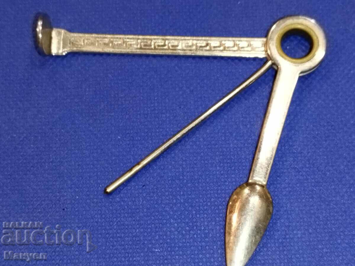 Auction Pipe cleaning and filling device. Auction Pipe cleaning and filling device.