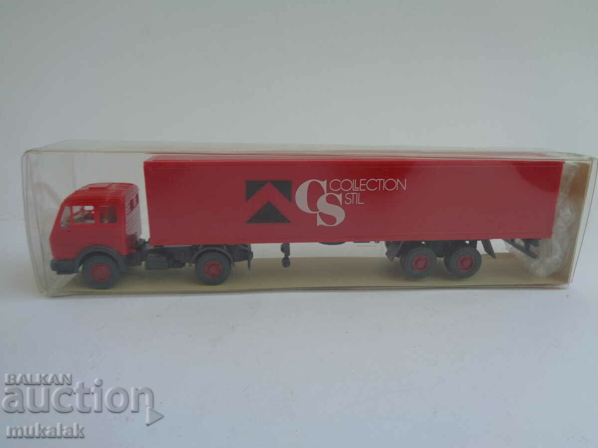 WIKING 1:87 H0 MODEL MERCEDES BENZ CAMION CU ANVELOPE
