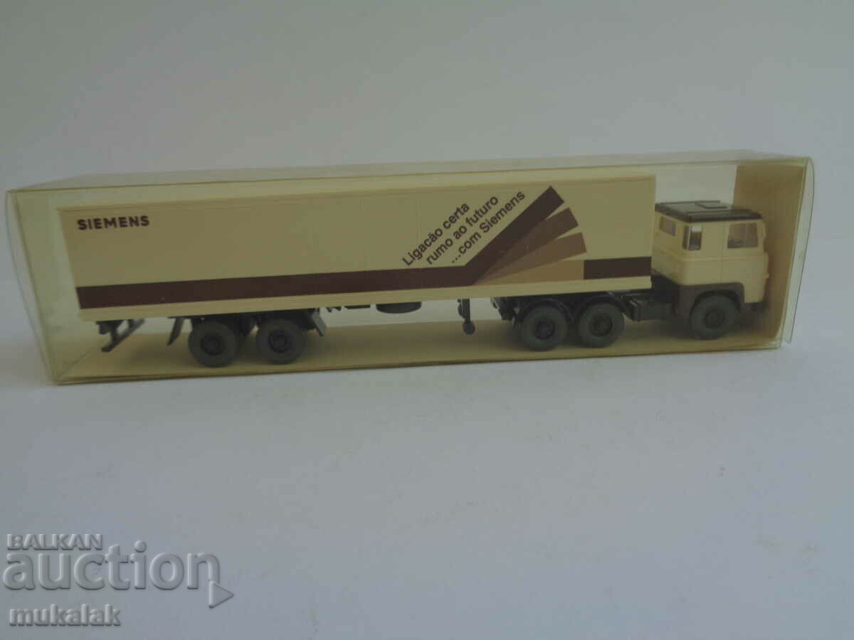 WIKING 1:87 H0 SCANIA TIRE TRUCK TROLLEY MODEL - 7 WIKING 1:87 H0 SCANIA TIRE TRUCK TROLLEY MODEL - 7