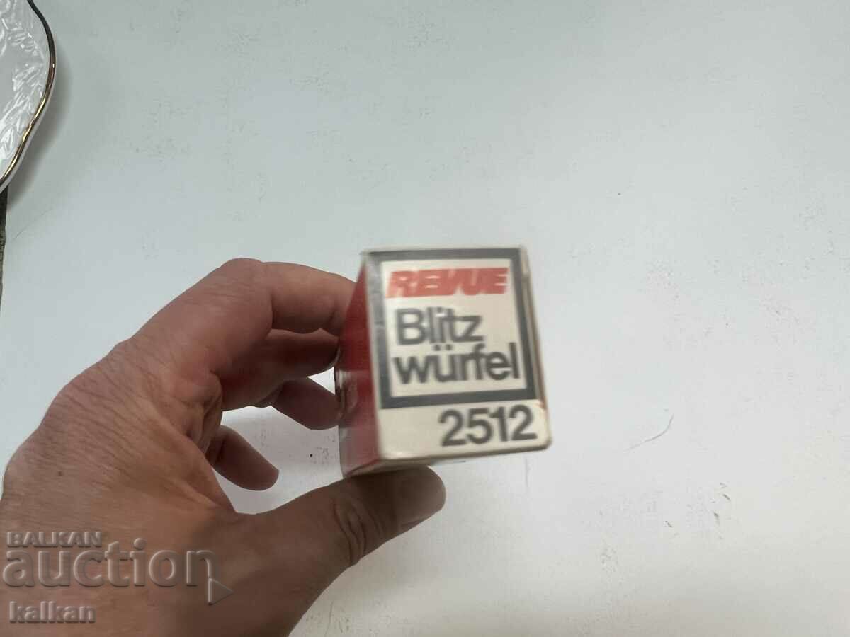 Аукцион Стари светкавици - нови в кутия Аукцион Стари светкавици - нови в кутия