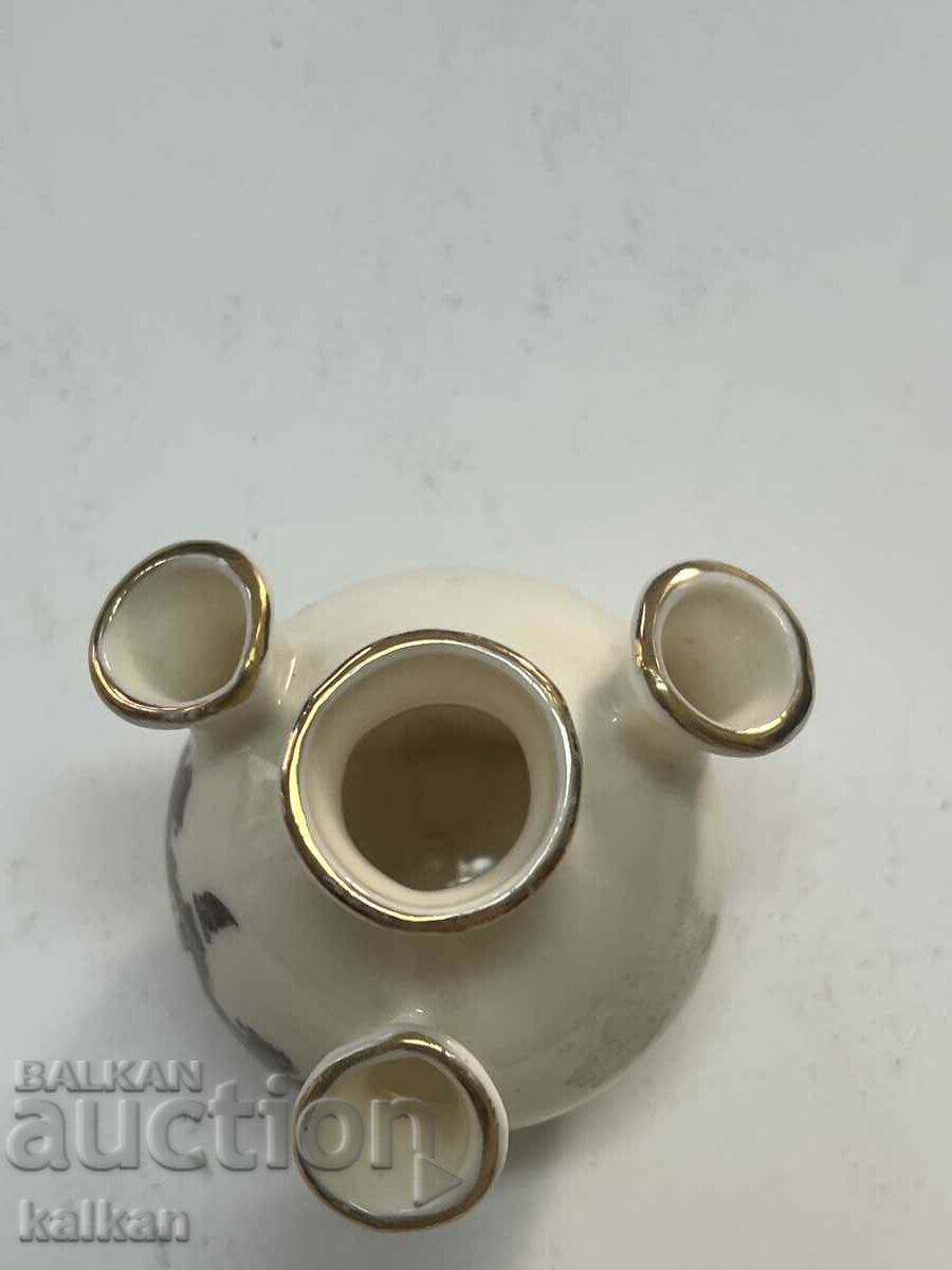 Порцеланова фигурка английска с цена 10.00 лв. | € 5.11 Порцеланова фигурка английска с цена 10.00 лв. | € 5.11