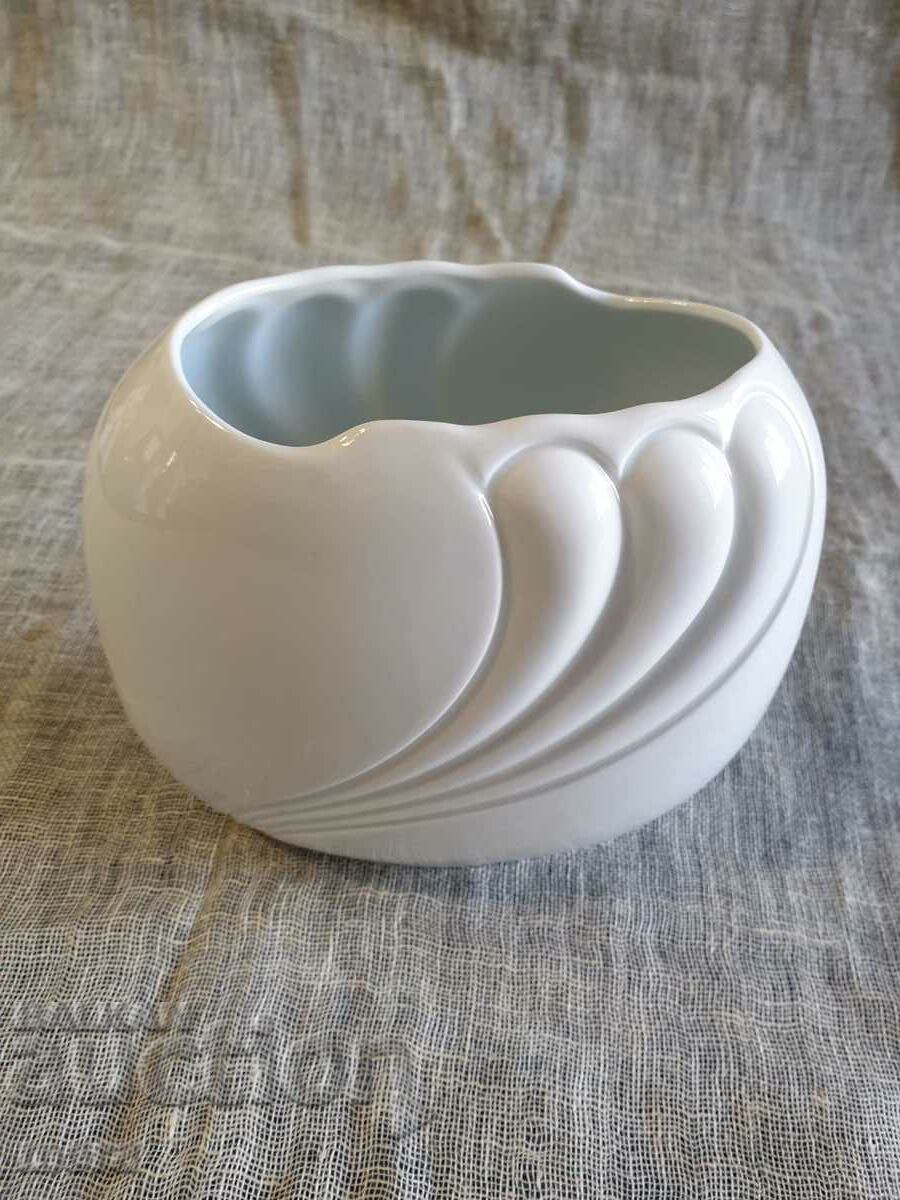 Stylish porcelain vase - Bavaria with price 20.00 BGN | € 10.23