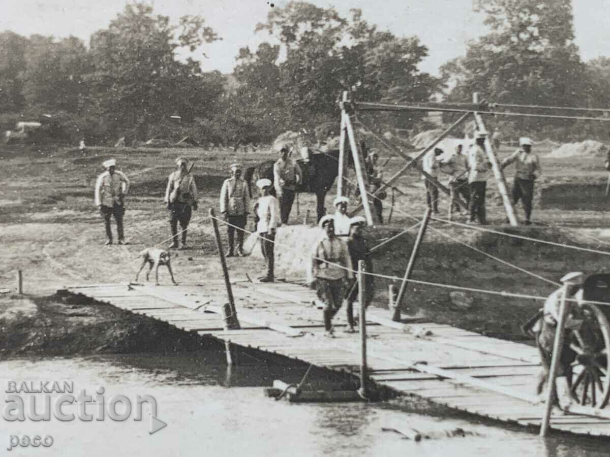 Δημοπρασία Παλιά φωτογραφία στρατιωτική γέφυρα πλωτού Pontooners Δημοπρασία Παλιά φωτογραφία στρατιωτική γέφυρα πλωτού Pontooners