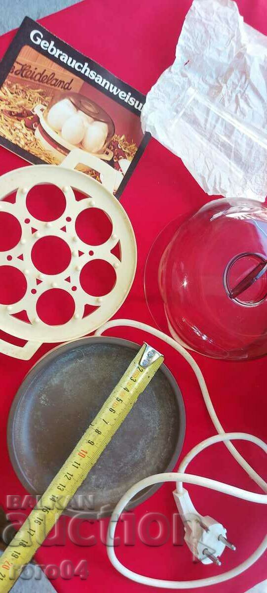 Auction  HOME POT FOR BOILING EGGS