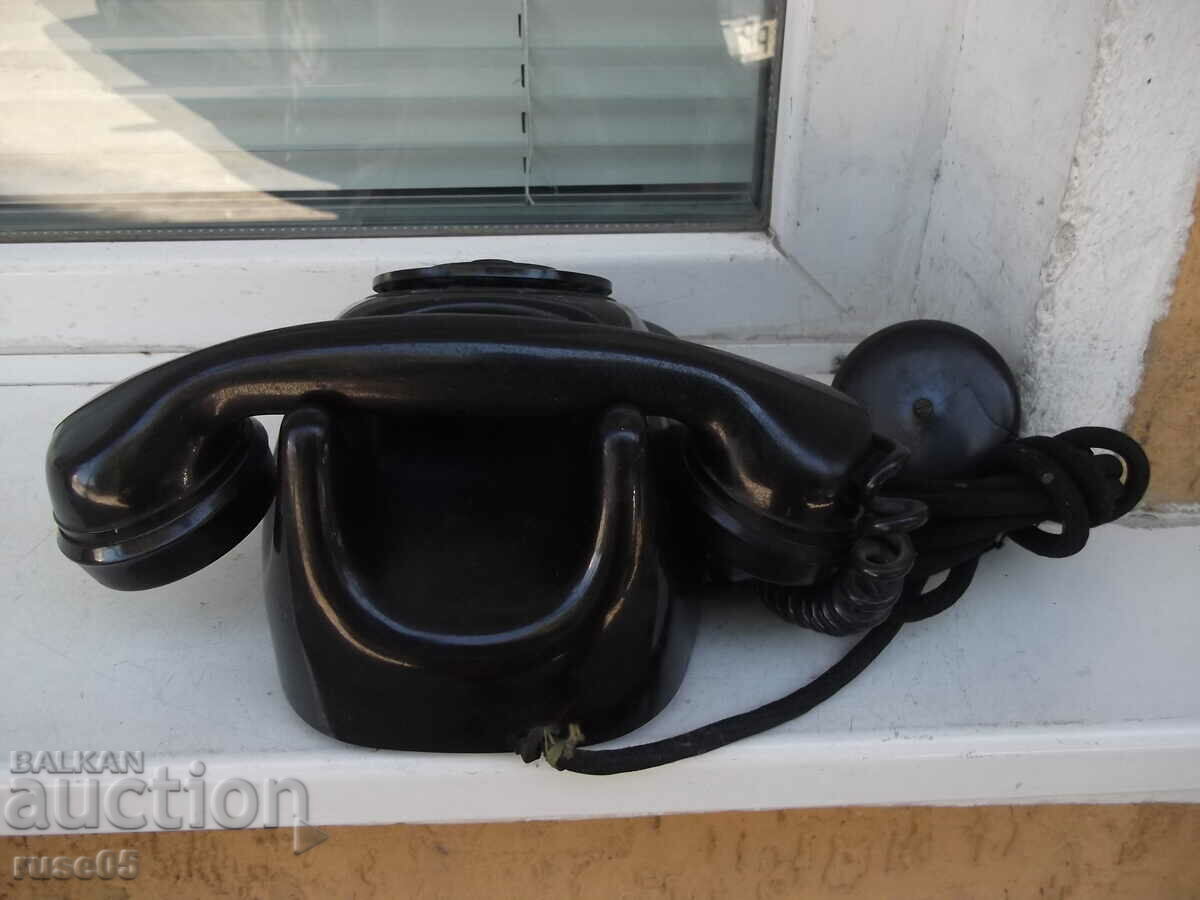 Telephone puck black bakelite old from the early social - 1 - 5 Telephone puck black bakelite old from the early social - 1 - 5