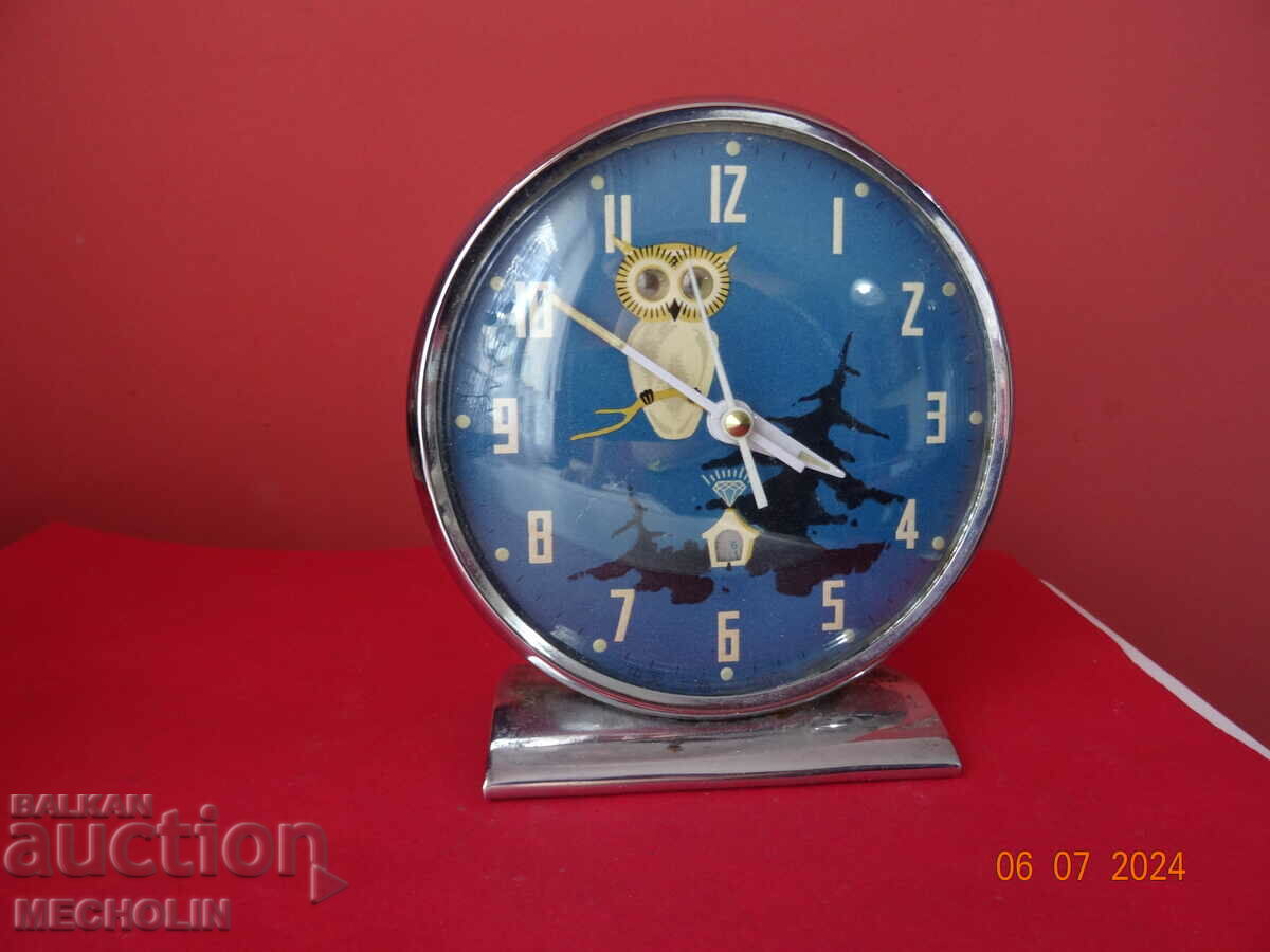 COLLECTIBLE CHINESE ALARM CLOCK owl 2D with price 50.00 BGN | € 25.56