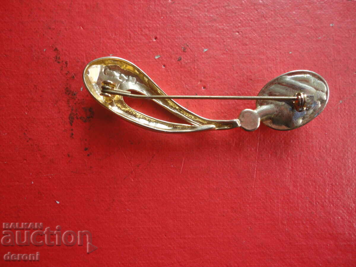 Livrarea Broșă cu perle placată cu aur 56 Livrarea Broșă cu perle placată cu aur 56