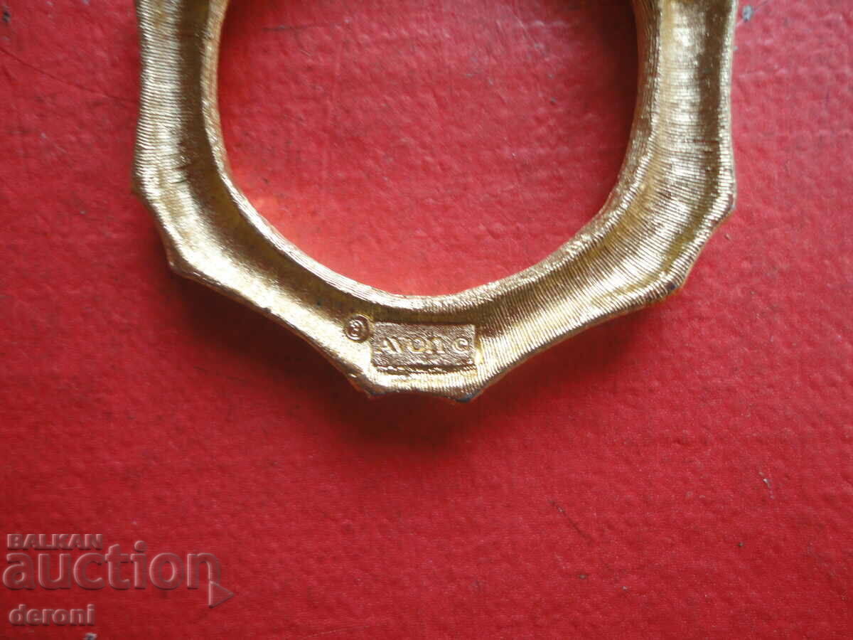 Παράδοση Καρφίτσα Avon 58 επίχρυση Παράδοση Καρφίτσα Avon 58 επίχρυση