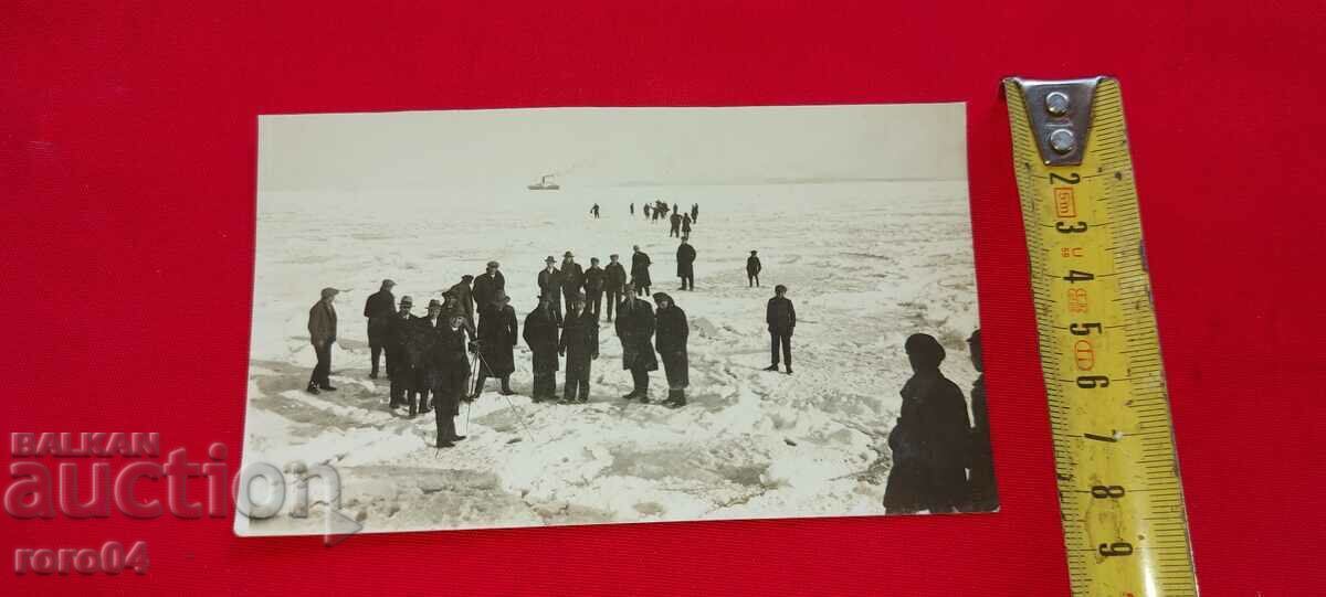 BURGAS - FROZEN SEA - 1929 - 6 BURGAS - FROZEN SEA - 1929 - 6