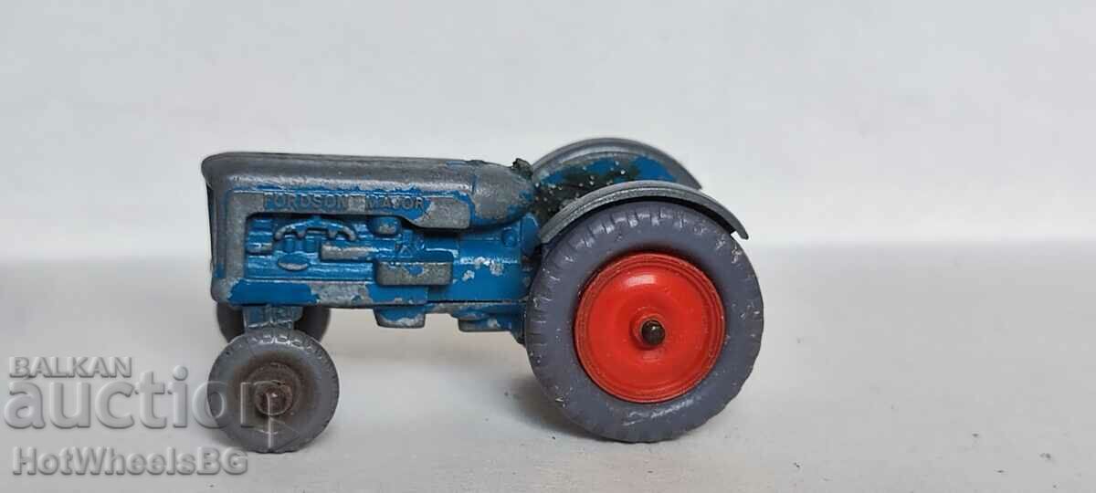MATCHBOX LESNEY. No. 72A Ford Tractor 1959