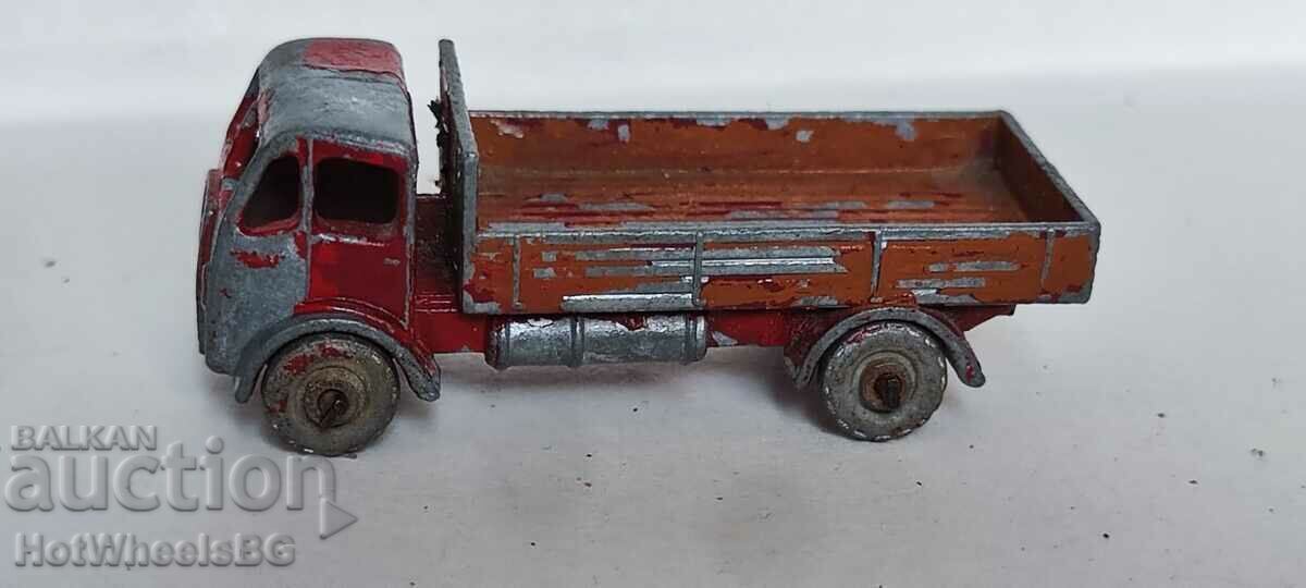 MATCHBOX LESNEY. No 20A ERF Lorry 1956