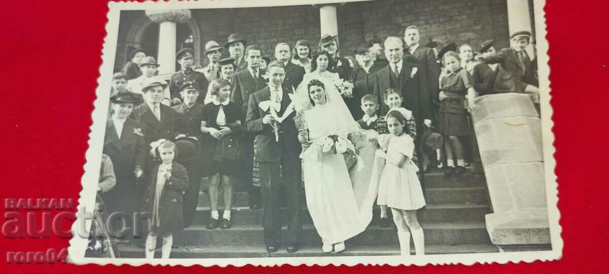 SOFIA - HOLY SUNDAY - WEDDING - 1942 with price 22.50 BGN | € 11.50 SOFIA - HOLY SUNDAY - WEDDING - 1942 with price 22.50 BGN | € 11.50