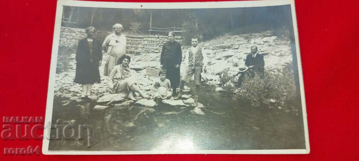 ΛΕΒΗΤΑ - 1929 με τιμή 18.00 BGN | € 9.20 ΛΕΒΗΤΑ - 1929 με τιμή 18.00 BGN | € 9.20