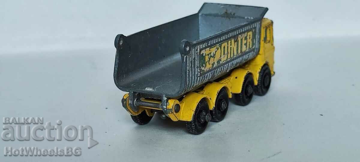 Delivery of MATCHBOX LESNEY. No. 51C 8 Wheel Tipper 1969 Delivery of MATCHBOX LESNEY. No. 51C 8 Wheel Tipper 1969