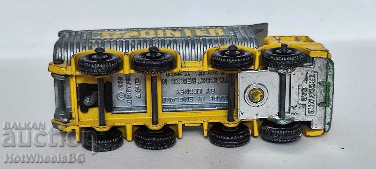 MATCHBOX LESNEY. No. 51C 8 Wheel Tipper 1969 - 7 MATCHBOX LESNEY. No. 51C 8 Wheel Tipper 1969 - 7