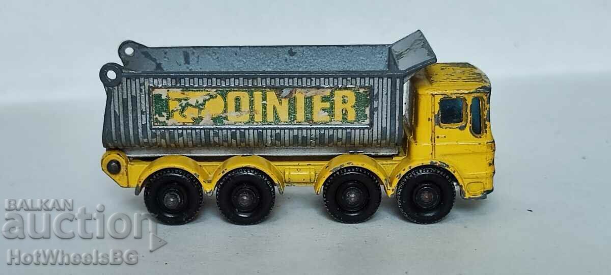 MATCHBOX LESNEY. No. 51C 8 Wheel Tipper 1969 MATCHBOX LESNEY. No. 51C 8 Wheel Tipper 1969