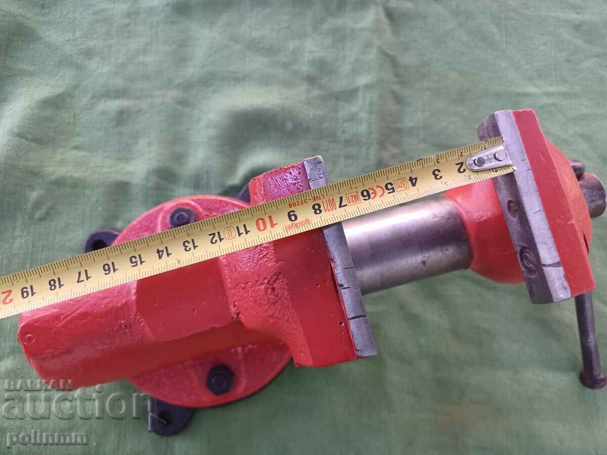 Vise YORK with price 150.00 BGN | € 76.69 Vise YORK with price 150.00 BGN | € 76.69