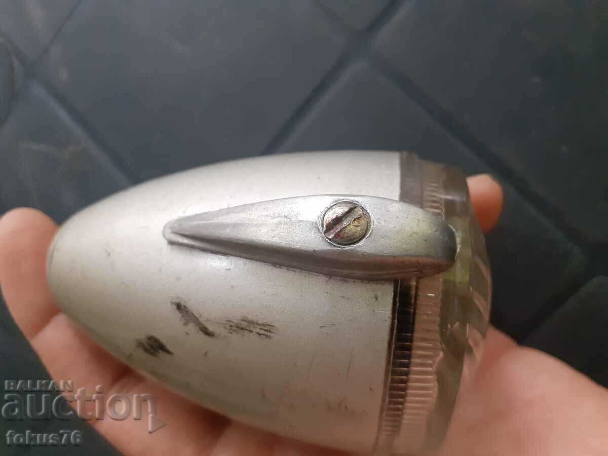 Auction  Retro bicycle headlight