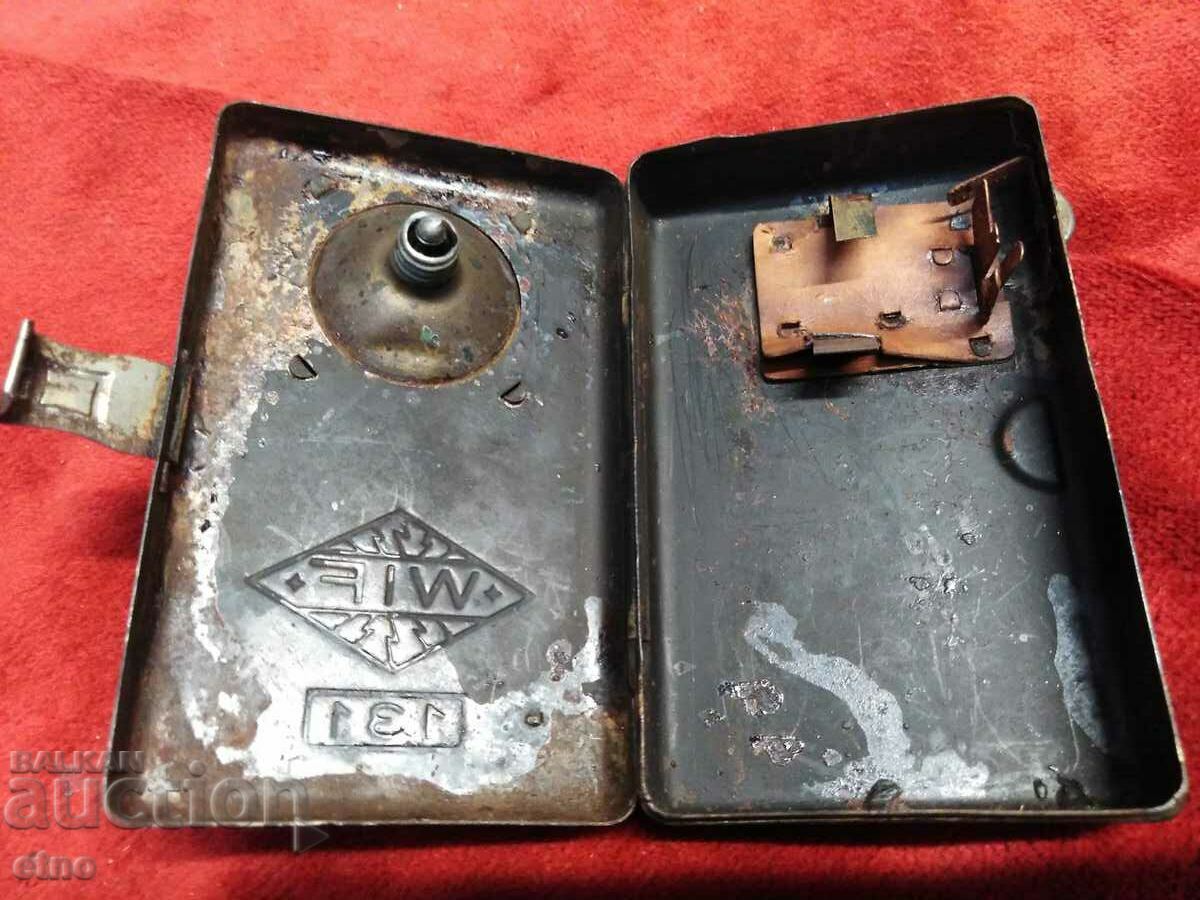 Auction  OLD GERMAN FLASHLIGHT-VSV, searchlight, lantern