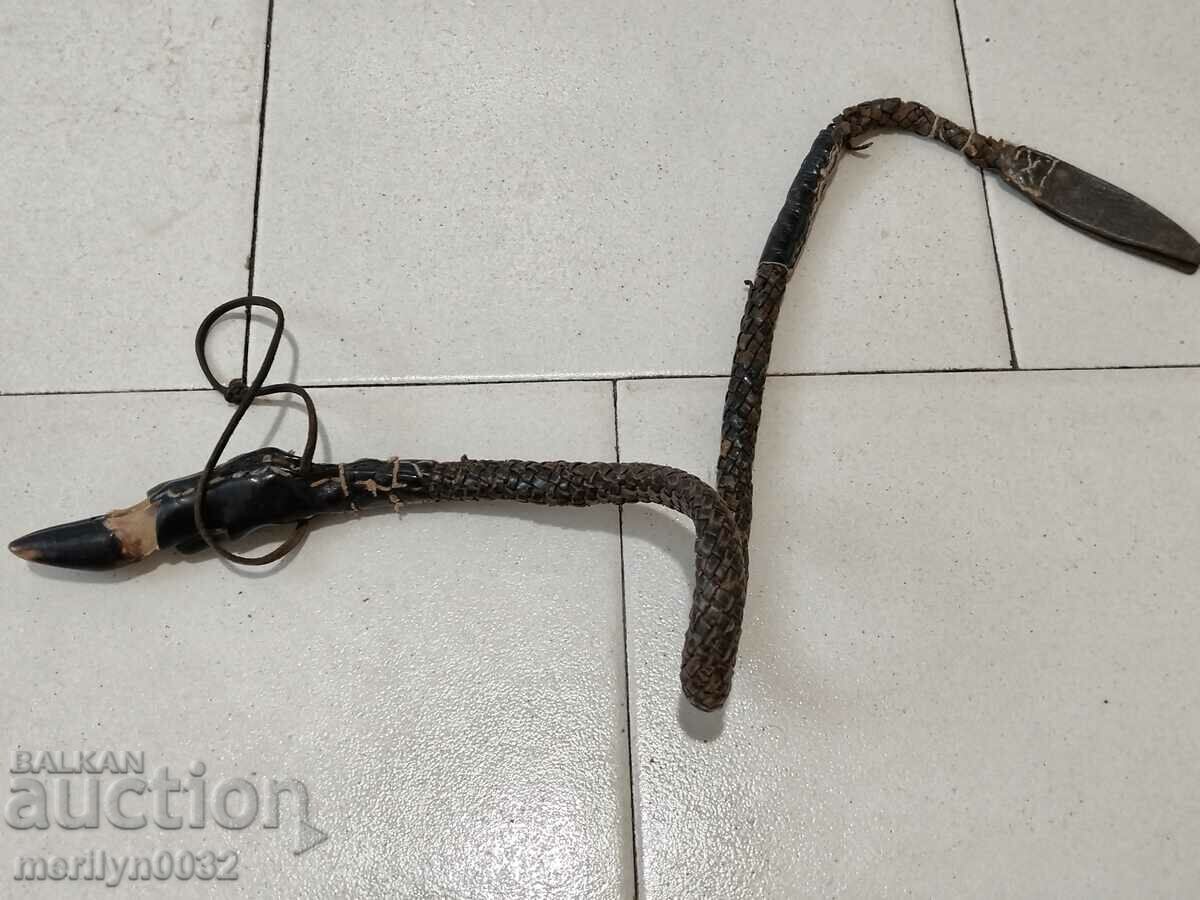 Μαστίγιο μαστίγιο 20ου αιώνα με πόδι ελαφίνας - 7 Μαστίγιο μαστίγιο 20ου αιώνα με πόδι ελαφίνας - 7